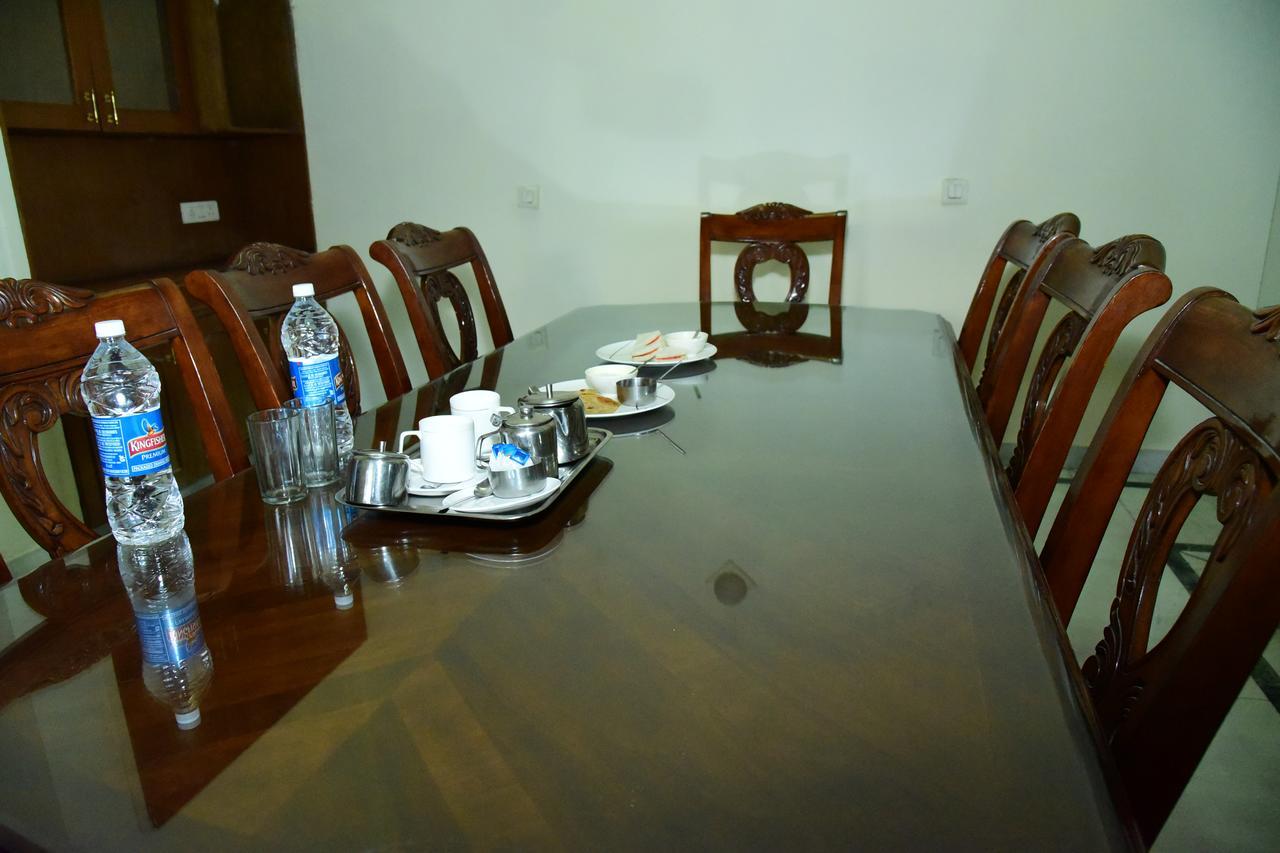 The Mayflower Hotel Gurgaon Luaran gambar