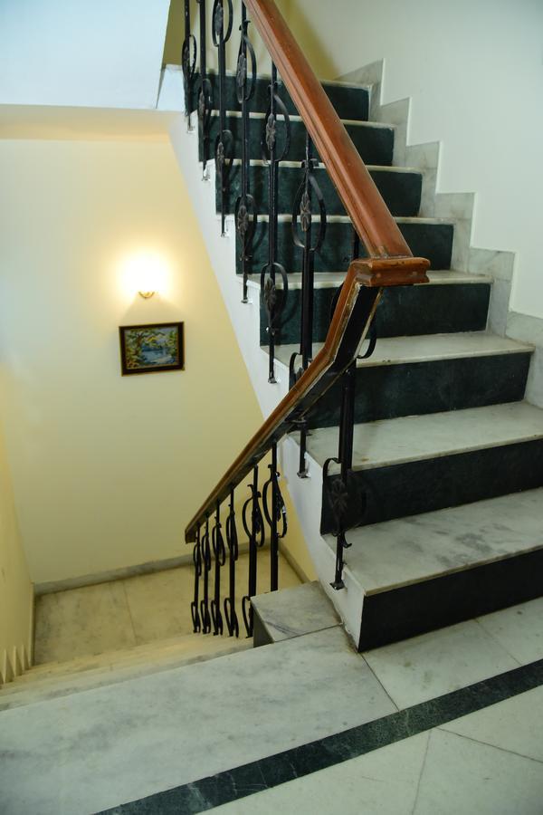 The Mayflower Hotel Gurgaon Luaran gambar