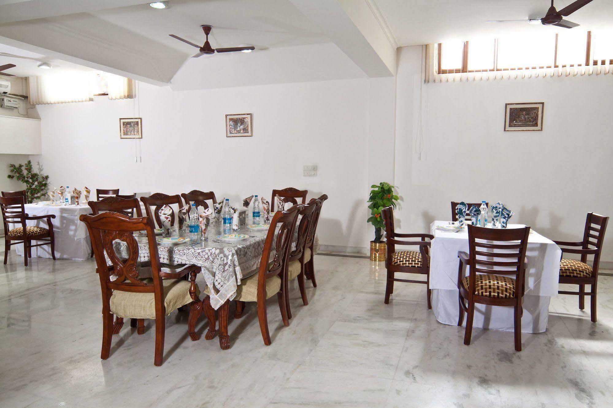 The Mayflower Hotel Gurgaon Luaran gambar