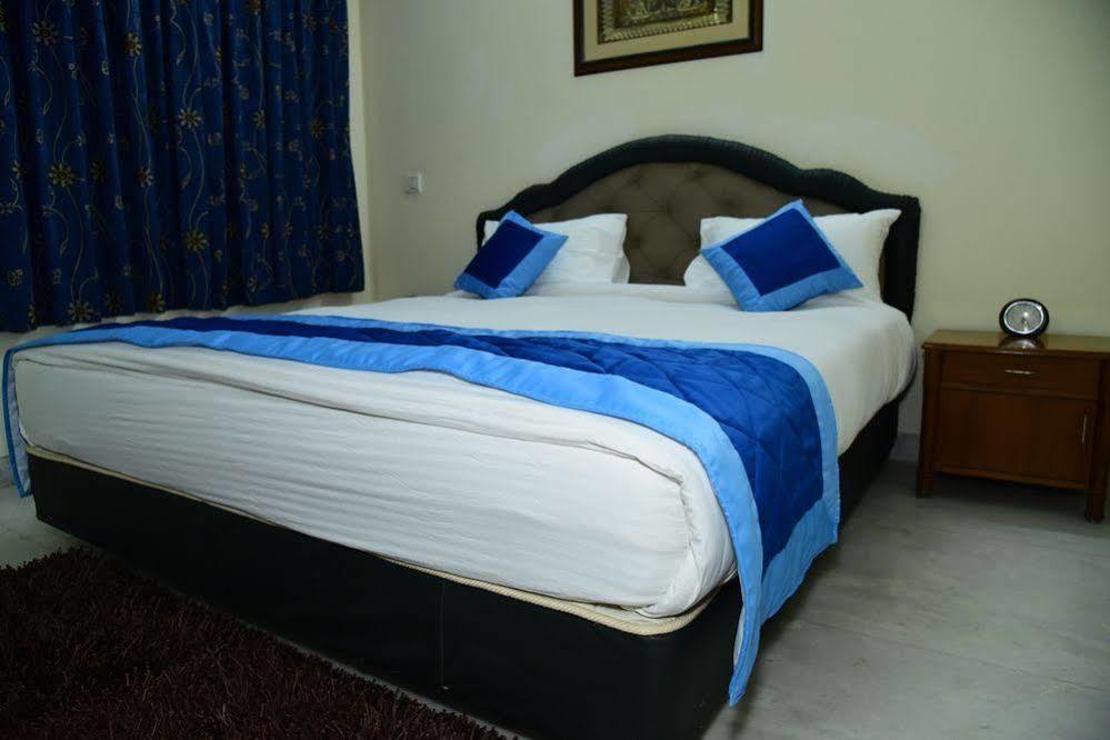 The Mayflower Hotel Gurgaon Luaran gambar